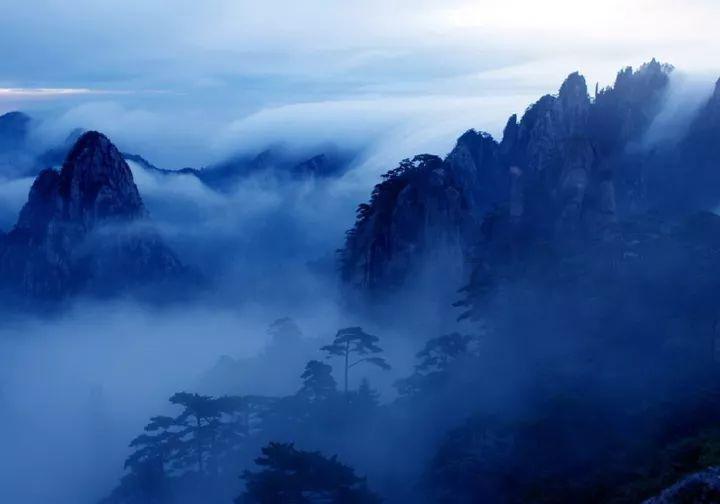 怎样用一句话把自己唱的一首歌唱祖国的歌曲发在朋友圈—你的有问必答平台网页